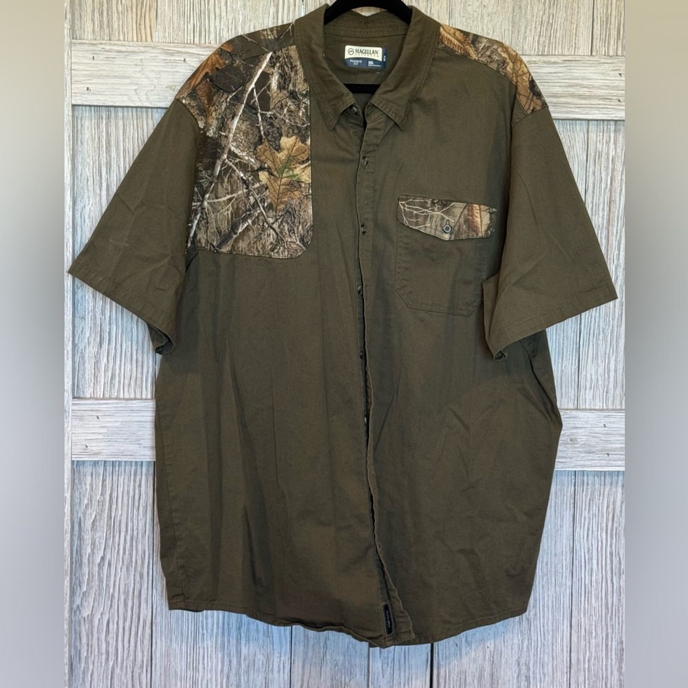 Magellan Outdoors short sleeve Green Camo button down Shirt sz 2XL